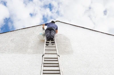 Peinture extérieure à Biches — façades et ravalement